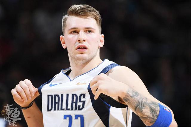 打出更精彩 打出更精彩