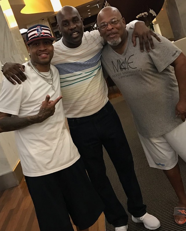 迟迟未能敲 迟迟未能敲