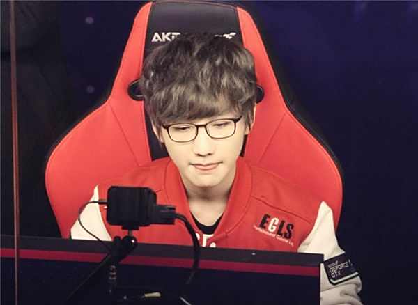 方深思熟虑 方深思熟虑