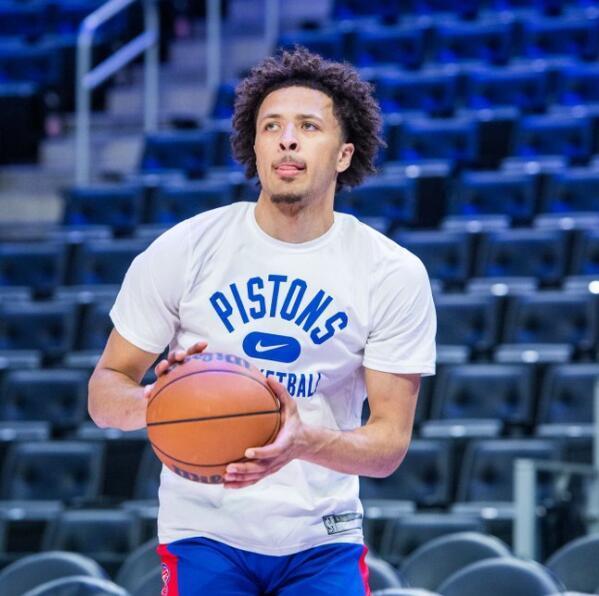 更因为它牵 更因为它牵